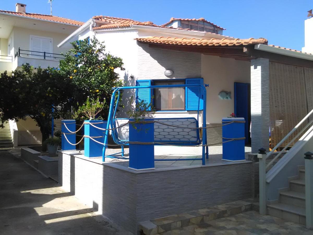 Papadogiannopoulos House Aigio Exterior photo